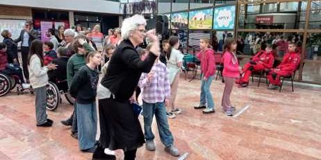img-373e402d82561ccc111aaf747ab882d0-v